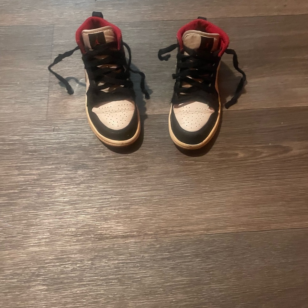 Nike Black and Red High-Top Sneakers